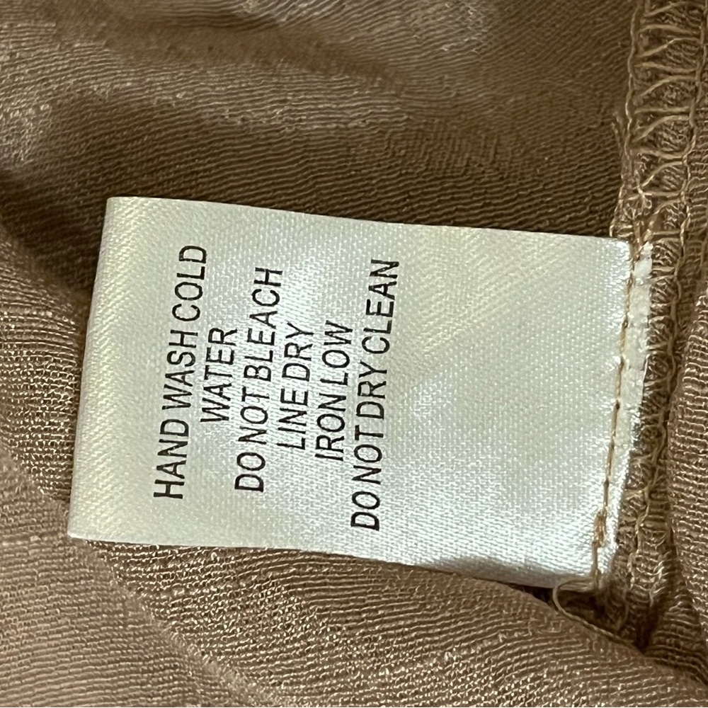 TALULAH Off-Shoulder  layered Cropped Flowy Blouse in Soft Taupe, size M - Picture 9 of 9